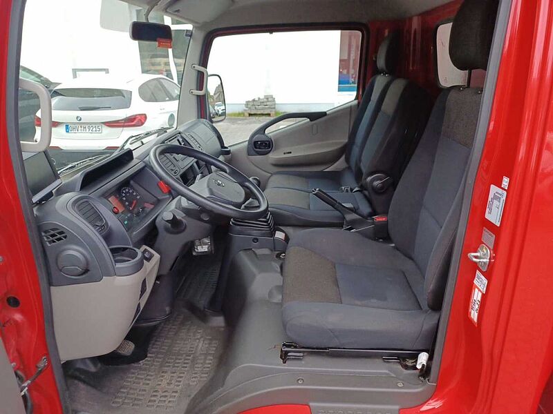 Nissan NT400 CABSTAR PRO 35 L2 KOFFER LADEBORDWAND