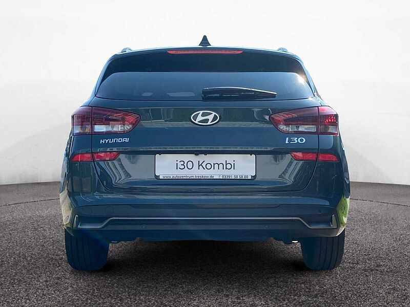 Hyundai i30 FL Kombi MY25 1.0 T-GDI DCT Advantage Plus