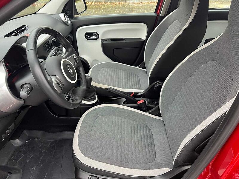 Renault Twingo Sitzheizung Klima USB Einparkhilfe hinten