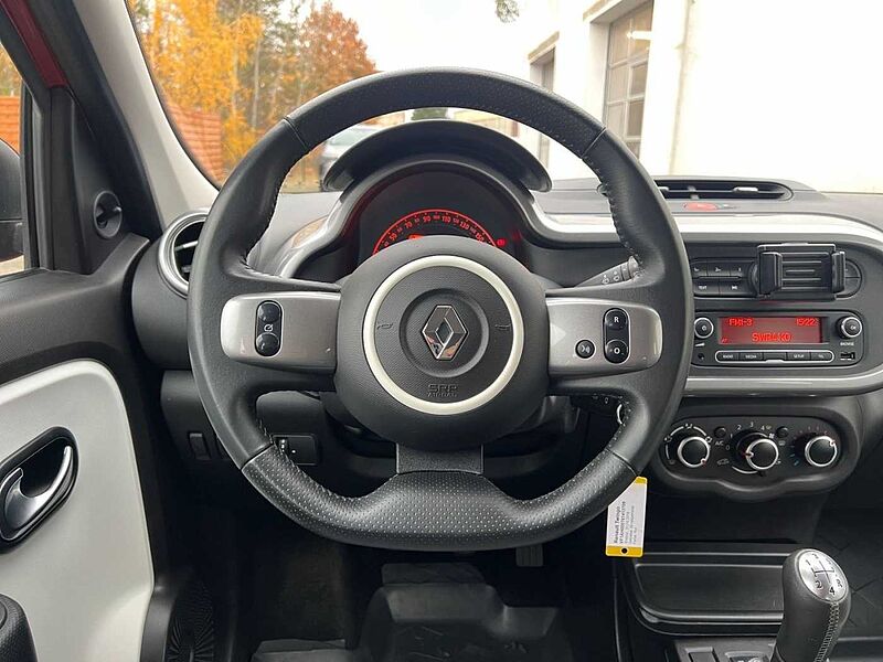 Renault Twingo Sitzheizung Klima USB Einparkhilfe hinten