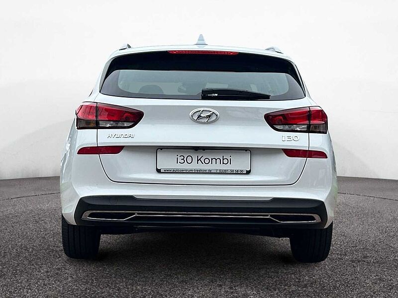 Hyundai i30 FL Kombi 1.5T 7-DCT 48V TREND NAVI Komfortpaket