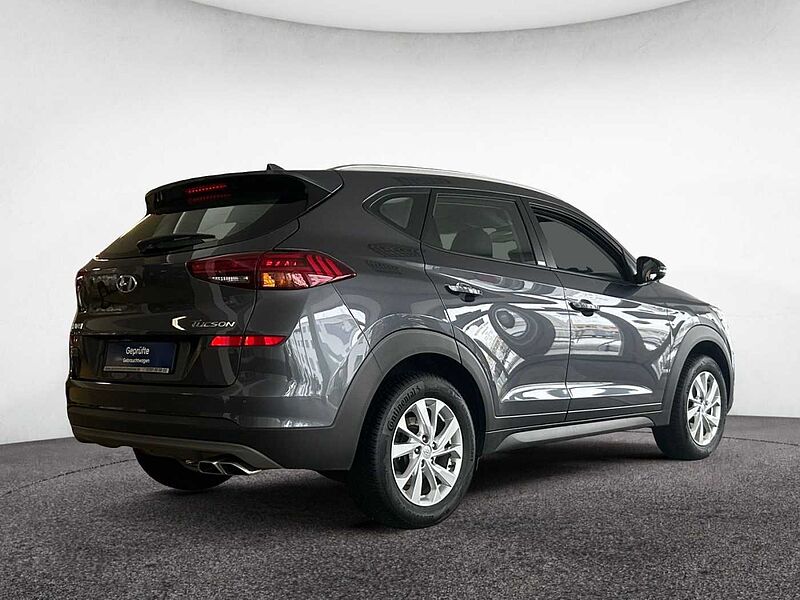 Hyundai Tucson FL 1.6 GDi Turbo M/T 2WD TREND Navi, LED