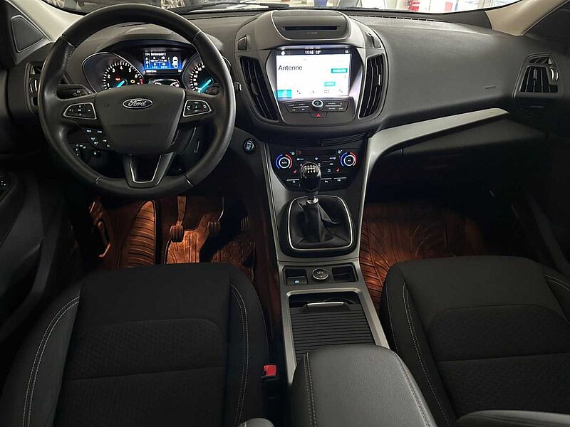 Ford Kuga 1.5 Ecoboost Cool & Connect Business