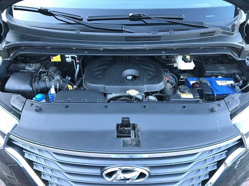 Hyundai H-1 Travel FL 2018 2.5 CRDi 170PS A/T Trend Navi