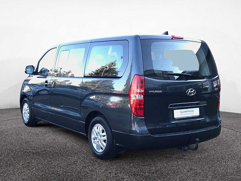 Hyundai H-1 Travel FL 2018 2.5 CRDi 170PS A/T Trend Navi